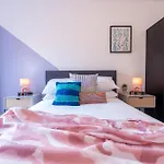 Cozy 1-Bed Apartment In Birmingham Family-Ready